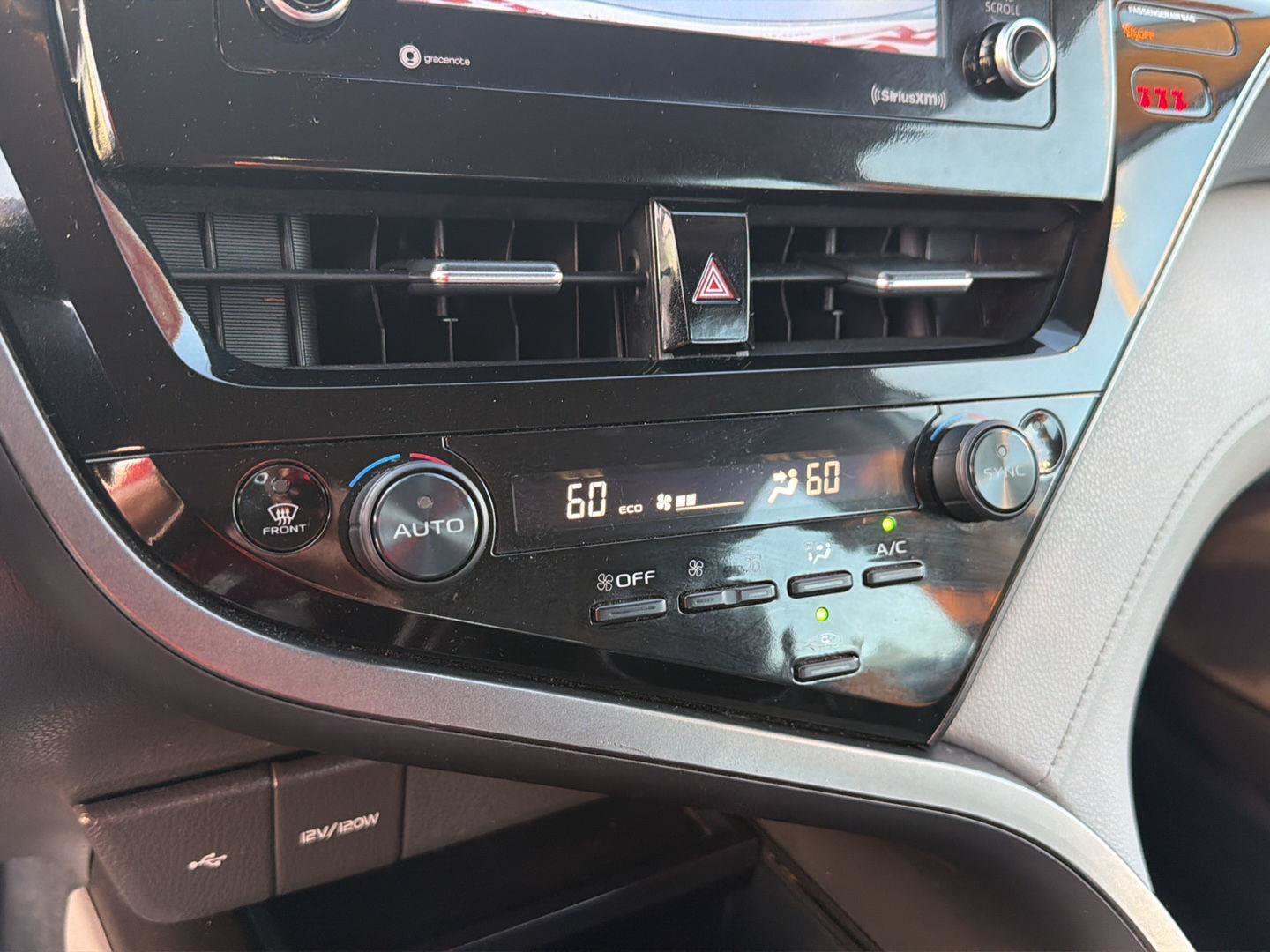 Certified 2022 Toyota Camry LE FWD image 26