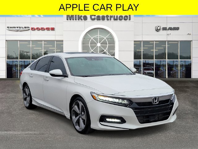 Used 2020 Honda Accord Touring image 2
