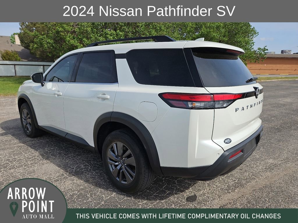 Used 2024 Nissan Pathfinder SV FWD image 8
