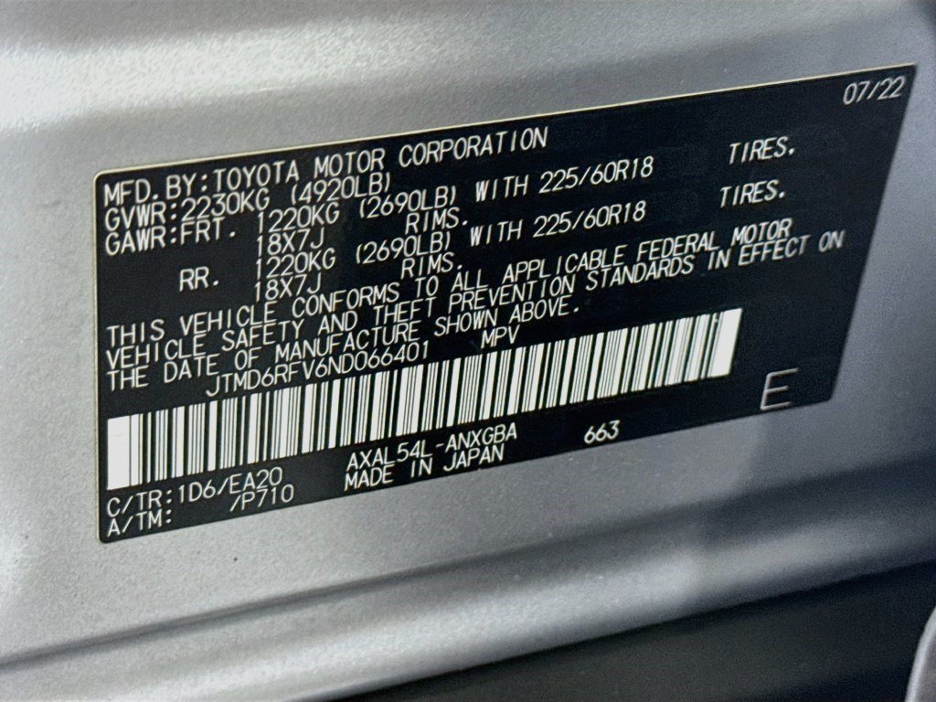 Used 2022 Toyota RAV4 Limited AWD/4WD image 39