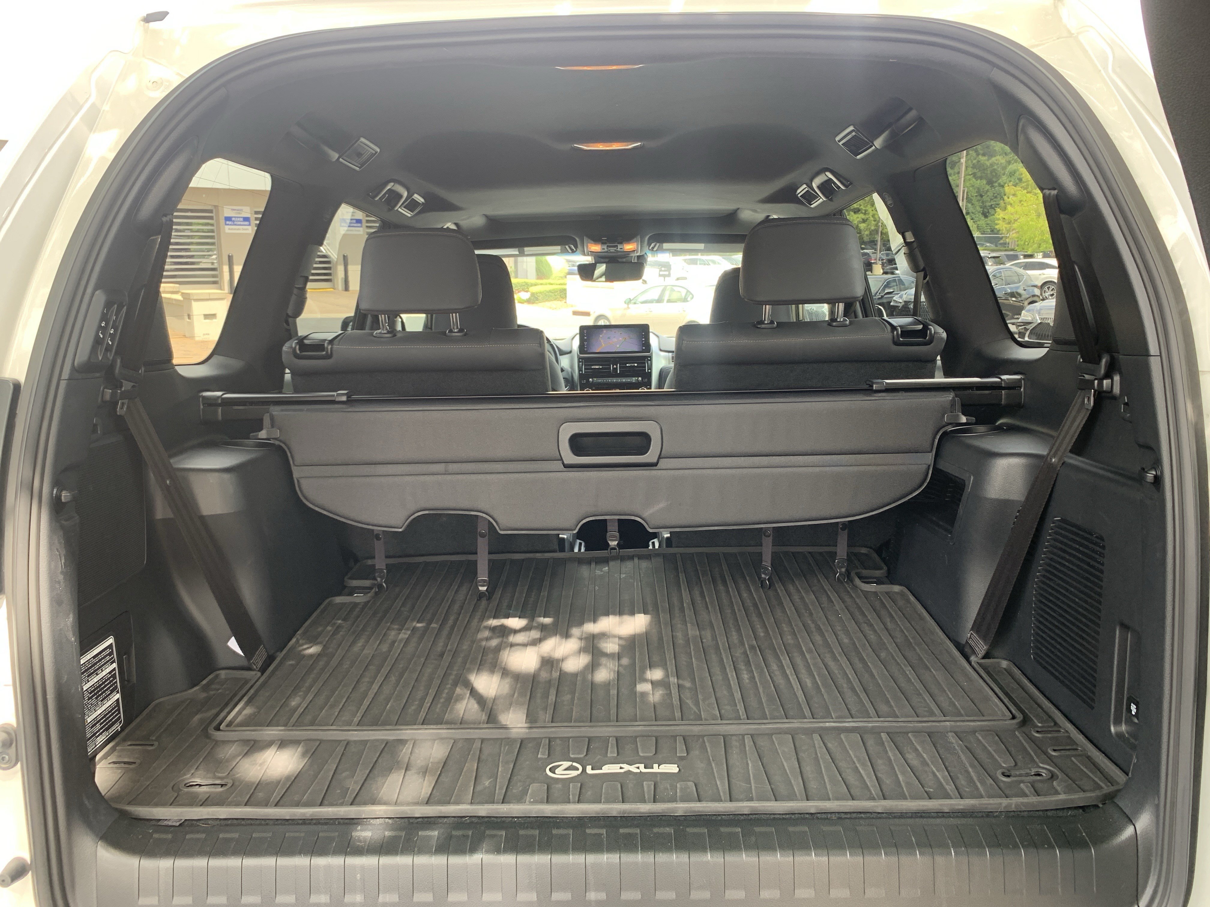 Used 2023 Lexus GX 460 Premium AWD/4WD image 34