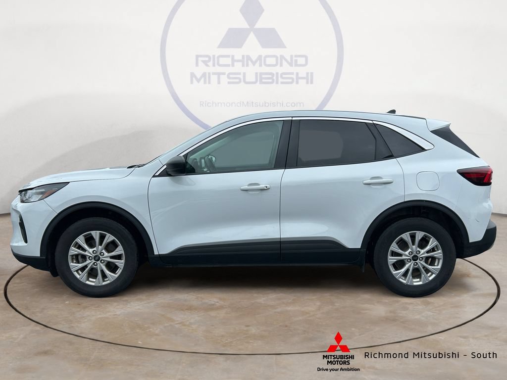 Used 2023 Ford Escape Active AWD/4WD image 6