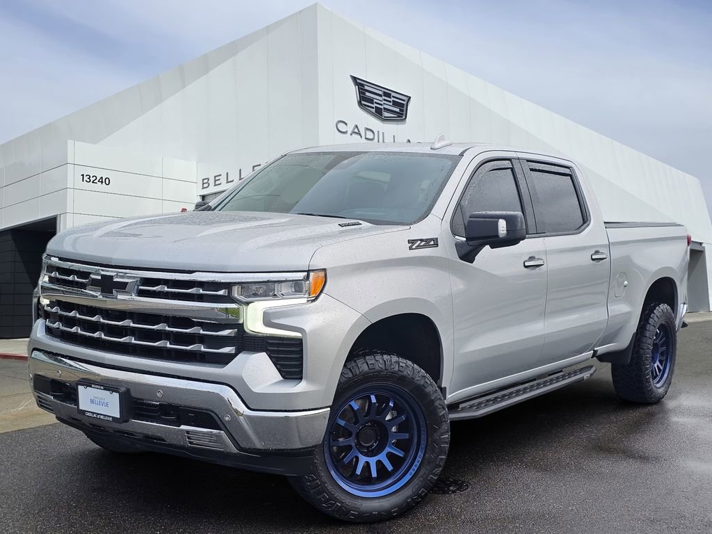 Used 2022 Chevrolet Silverado 1500 LTZ w/ LTZ Premium Package AWD/4WD image 1
