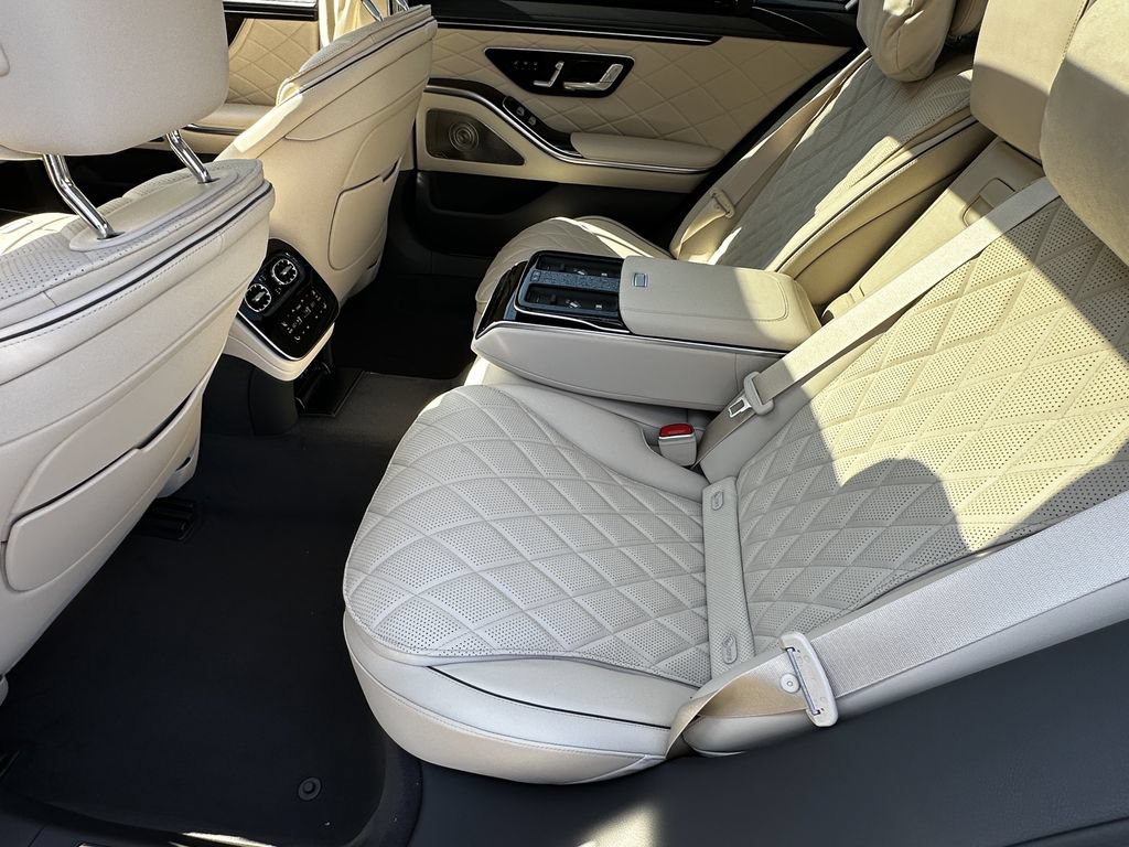 New 2027 Mercedes-Benz S 580 4MATIC Sedan image 24