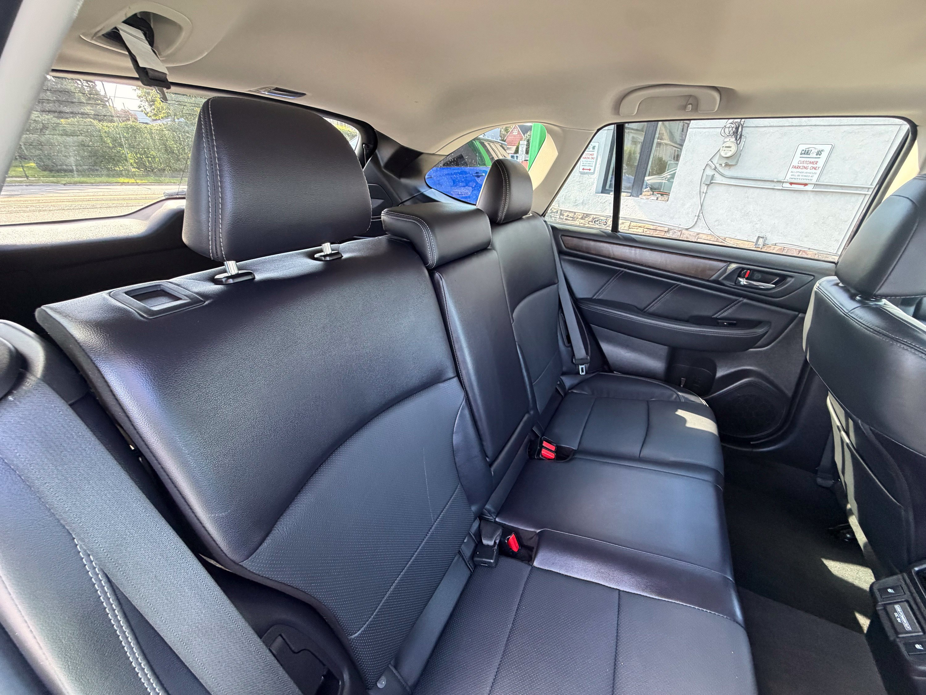 Used 2018 Subaru Outback 2.5i Limited AWD/4WD image 23