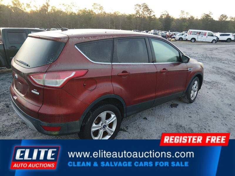 Used 2014 Ford Escape SE image 7