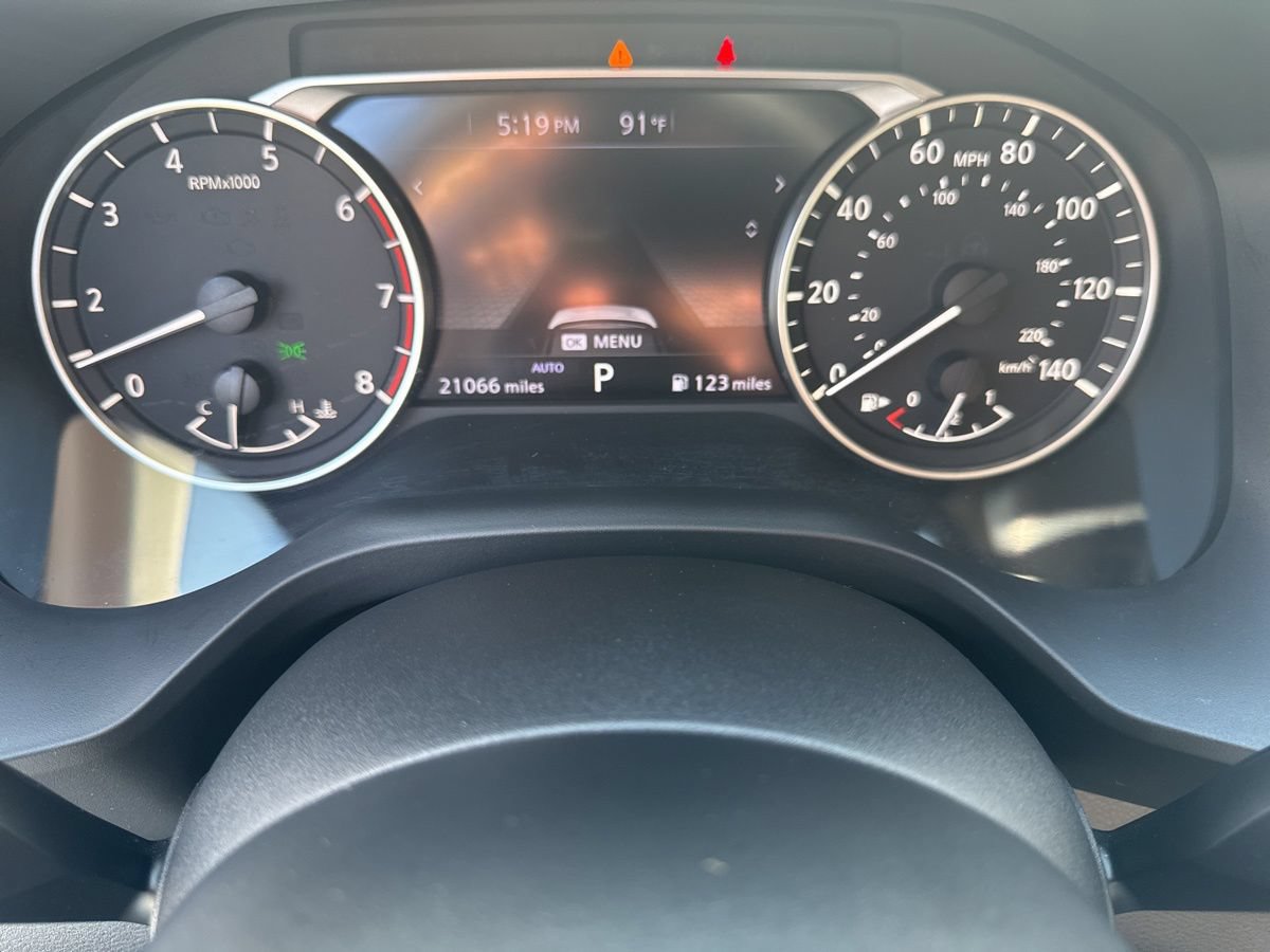 Used 2023 Nissan Rogue SV w/ SV Premium B Package AWD/4WD image 21