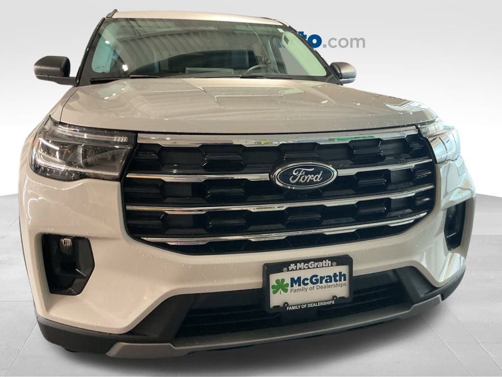 New 2026 Ford Explorer Active w/ Active Comfort Package image 7