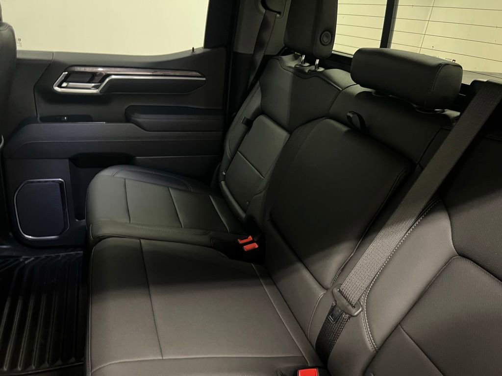 New 2025 Chevrolet Silverado 1500 LTZ w/ LTZ Convenience Package II image 31