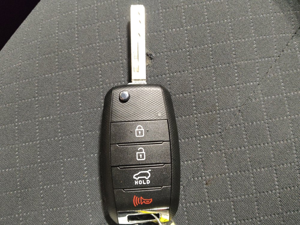 Used 2020 Kia Sorento LX FWD image 32