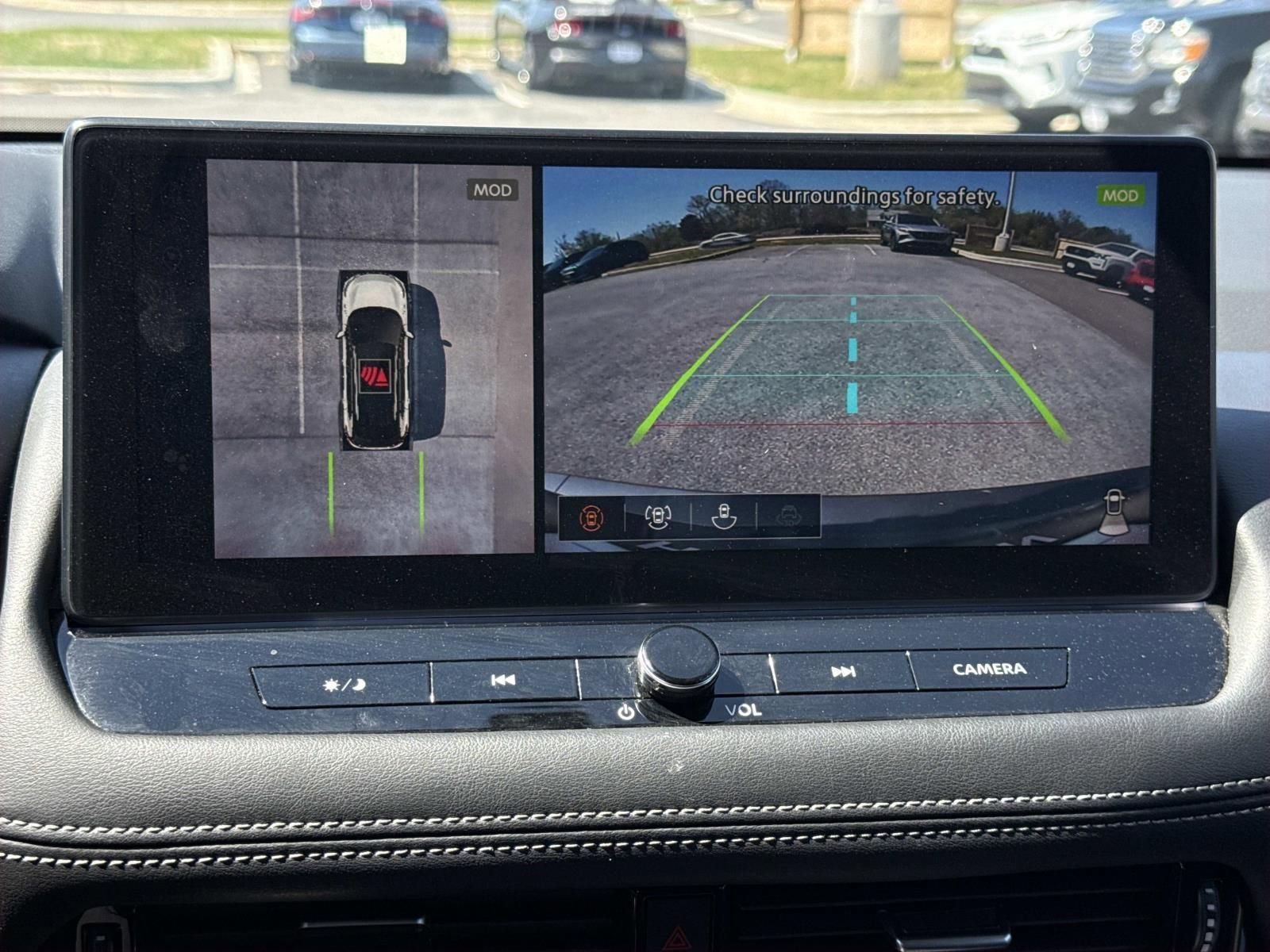 Used 2026 Nissan Rogue SL AWD/4WD image 10