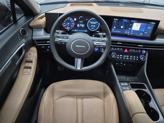 Used 2025 Hyundai Sonata Limited image 15