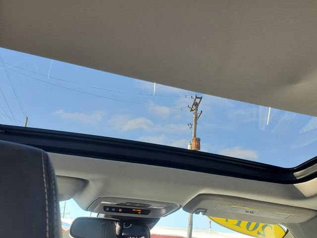 Used 2017 Buick LaCrosse Premium w/ Driver Confidence Package #2 image 29