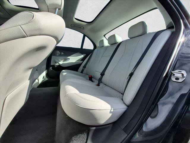 Used 2023 Mercedes-Benz E 350 Sedan image 20