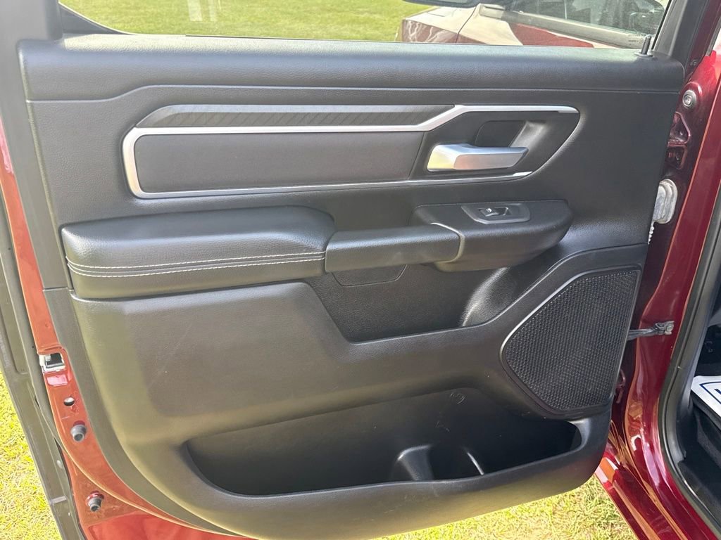 Used 2025 RAM 1500 Big Horn AWD/4WD image 39