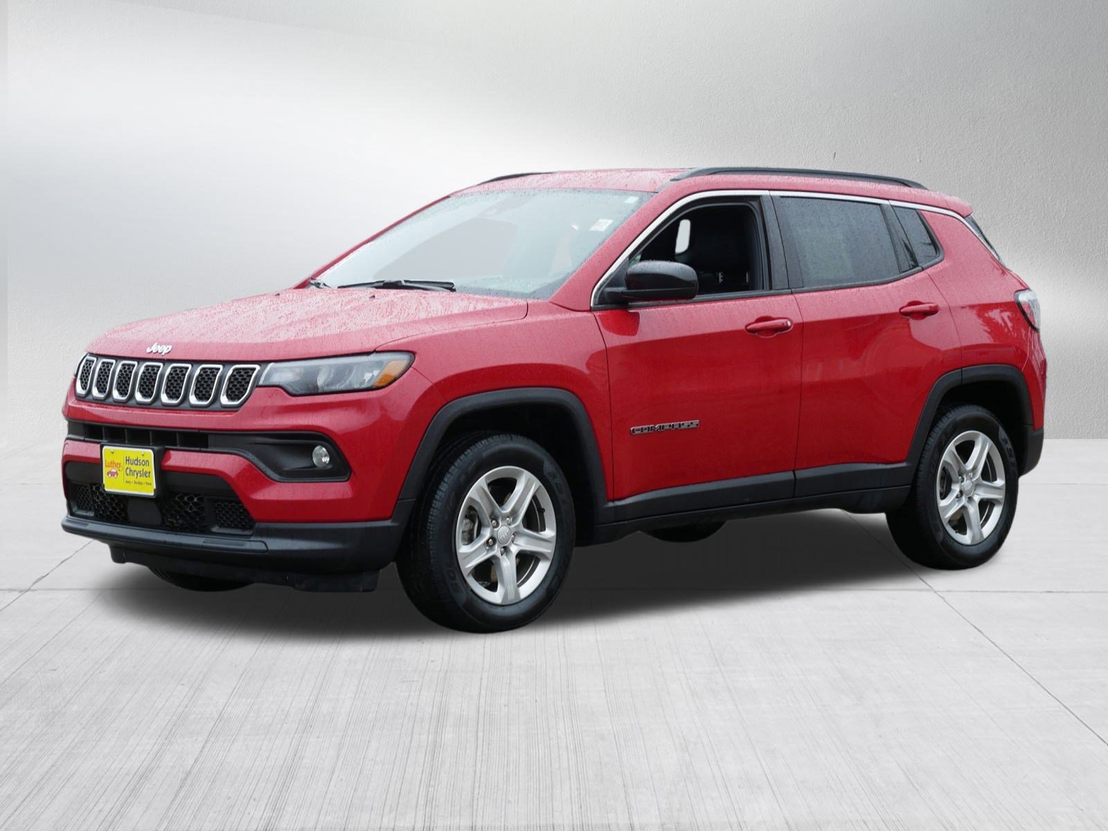 Certified 2024 Jeep Compass Latitude image 3