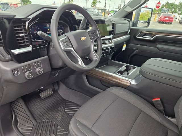 New 2026 Chevrolet Silverado 2500 LT w/ All Star Edition AWD/4WD image 7