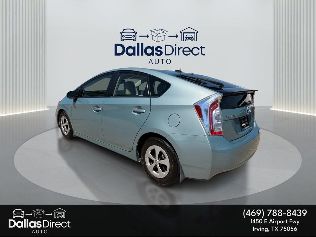 Used 2015 Toyota Prius Four FWD image 8