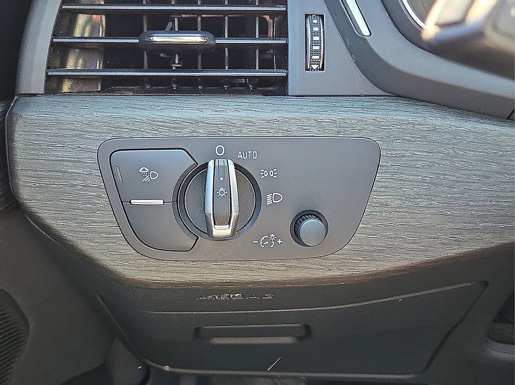 Used 2023 Audi A4 2.0T Premium Plus image 26