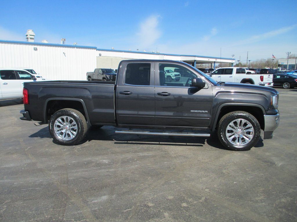 Used 2016 GMC Sierra 1500 SLE w/ SLE Value Package image 3