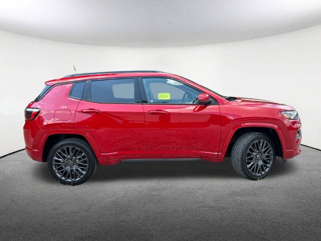 Used 2022 Jeep Compass Limited AWD/4WD image 15