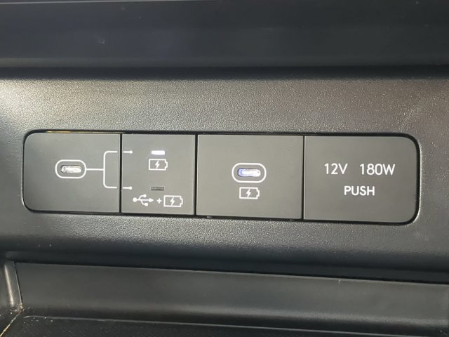 Used 2025 Hyundai Sonata SEL FWD image 24