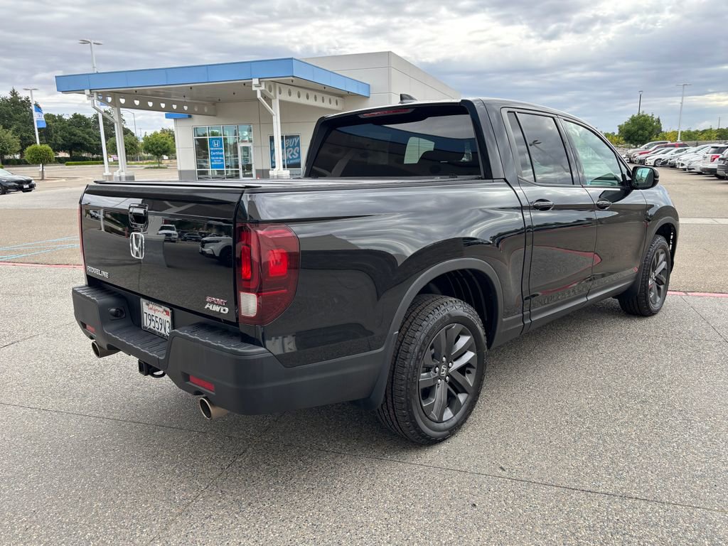 Used 2023 Honda Ridgeline Sport image 5