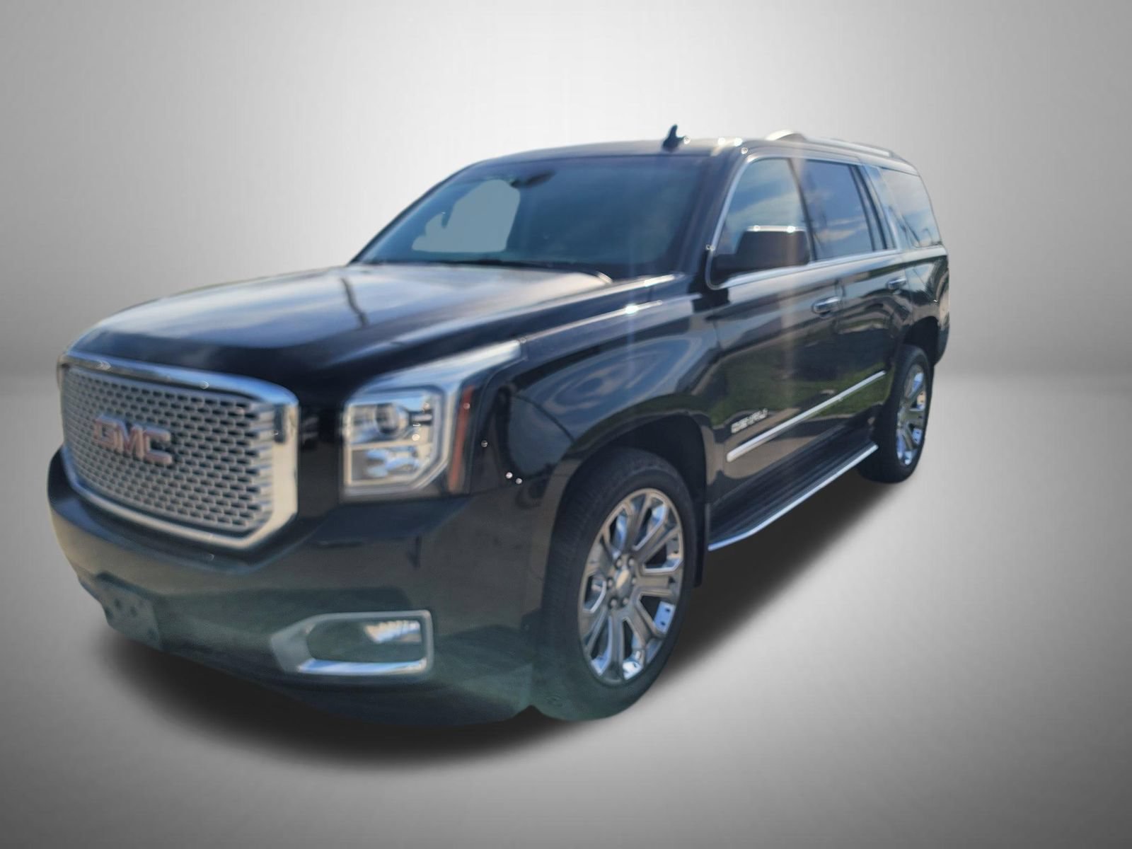 Used 2016 GMC Yukon Denali w/ Open Road Package AWD/4WD image 1