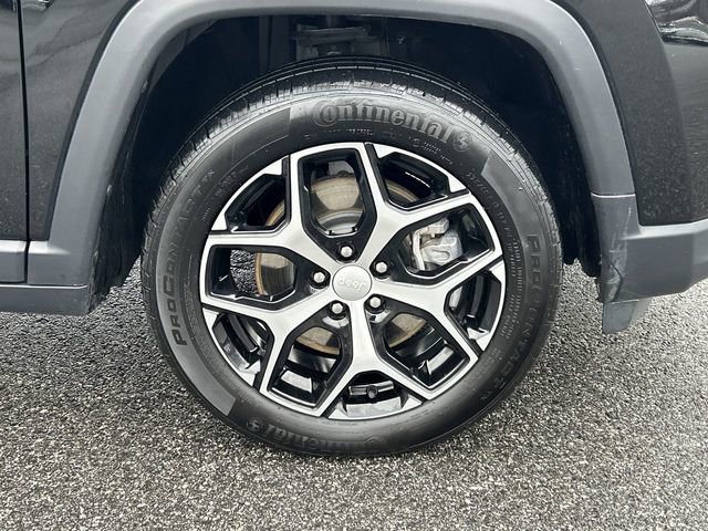 Used 2024 Jeep Compass Limited image 13