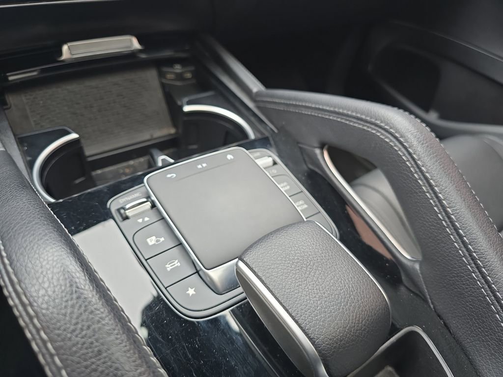 Used 2024 Mercedes-Benz GLE 350 4MATIC image 5