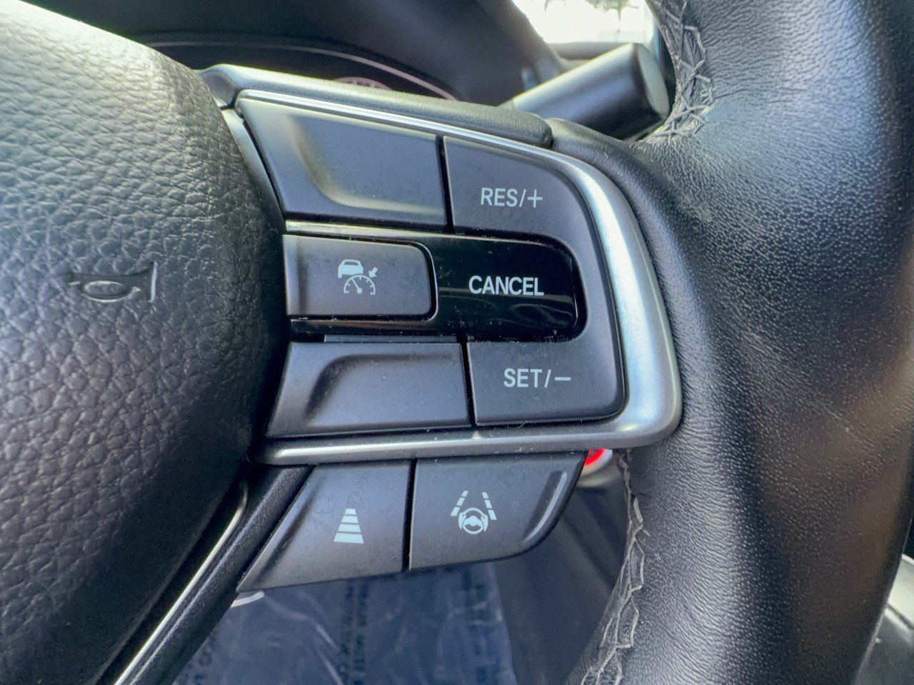 Used 2022 Honda Accord Sport image 19
