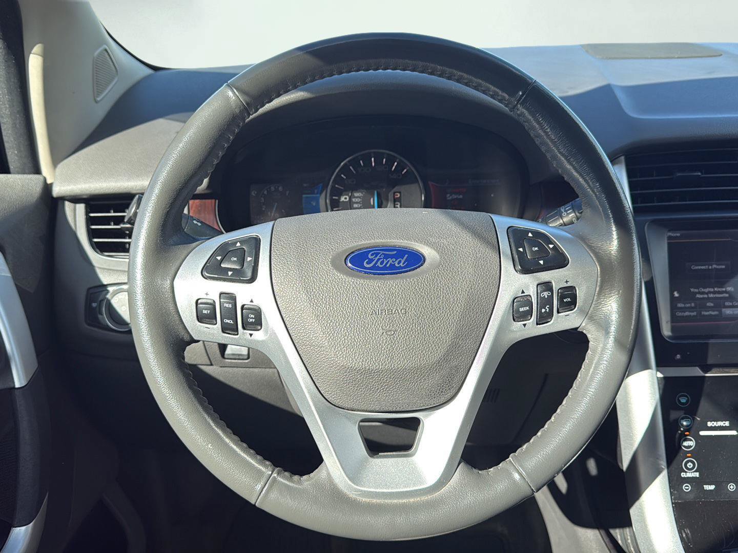 Used 2012 Ford Edge Limited AWD/4WD image 18