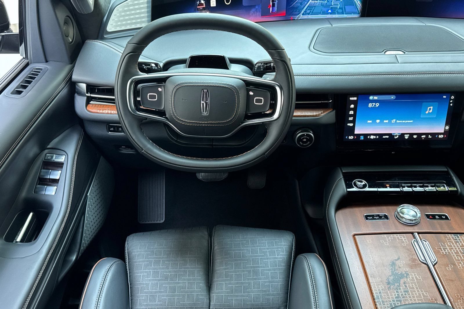 New 2027 Lincoln Navigator L Black Label AWD/4WD image 11