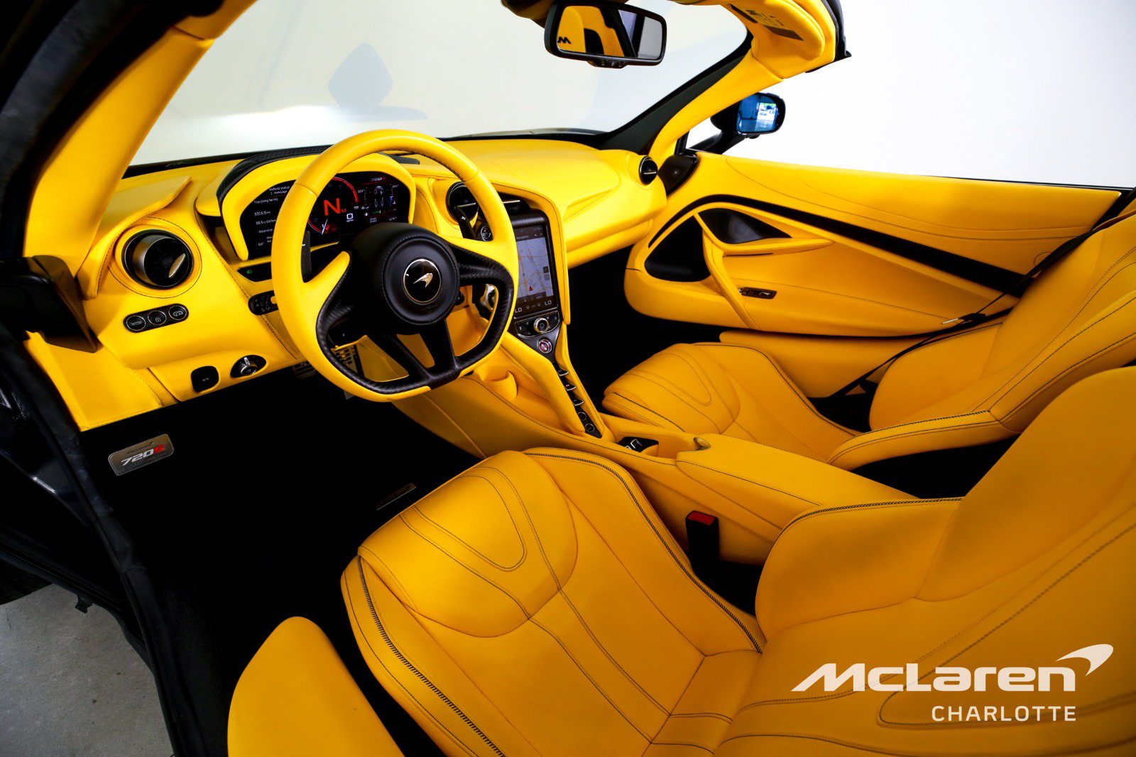 Used 2022 McLaren 720S Spider RWD image 14