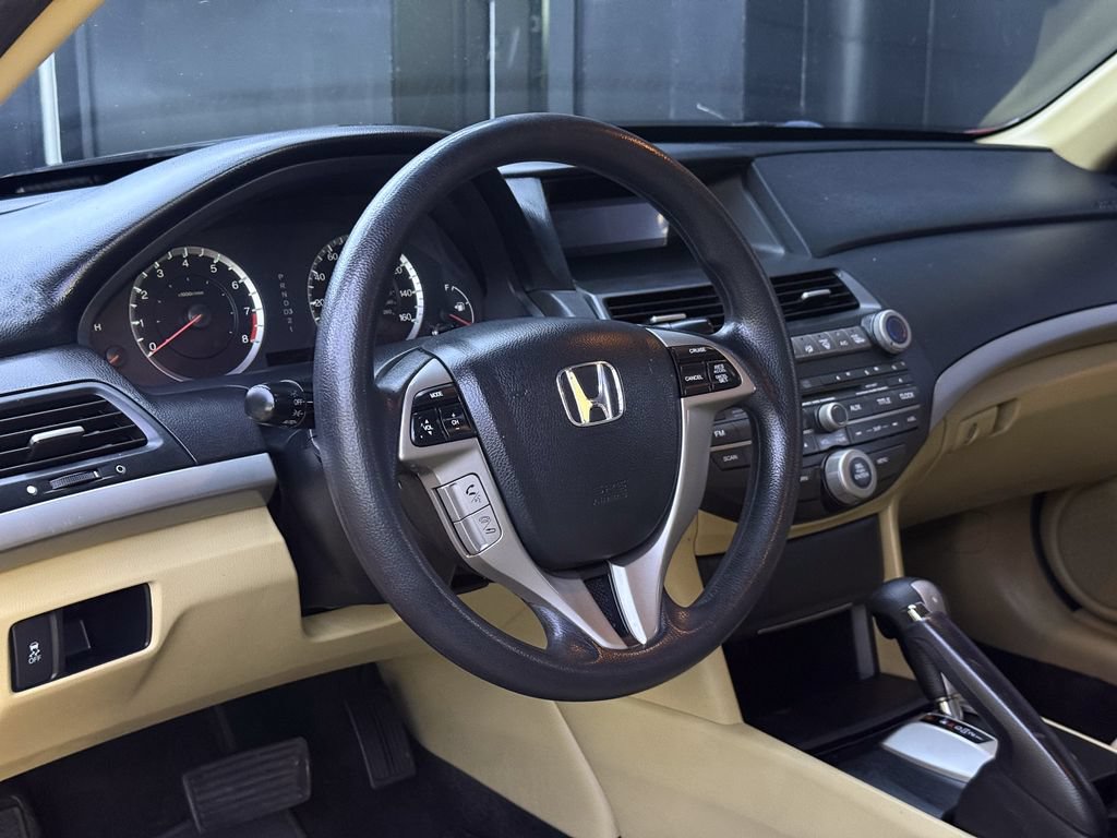 Used 2011 Honda Accord EX image 17