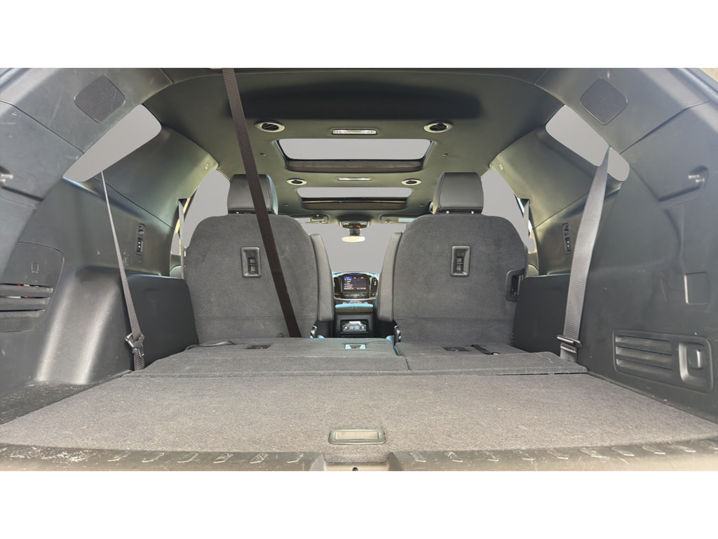 Used 2023 Chevrolet Traverse RS w/ LPO, Floor Liner Package AWD/4WD image 15