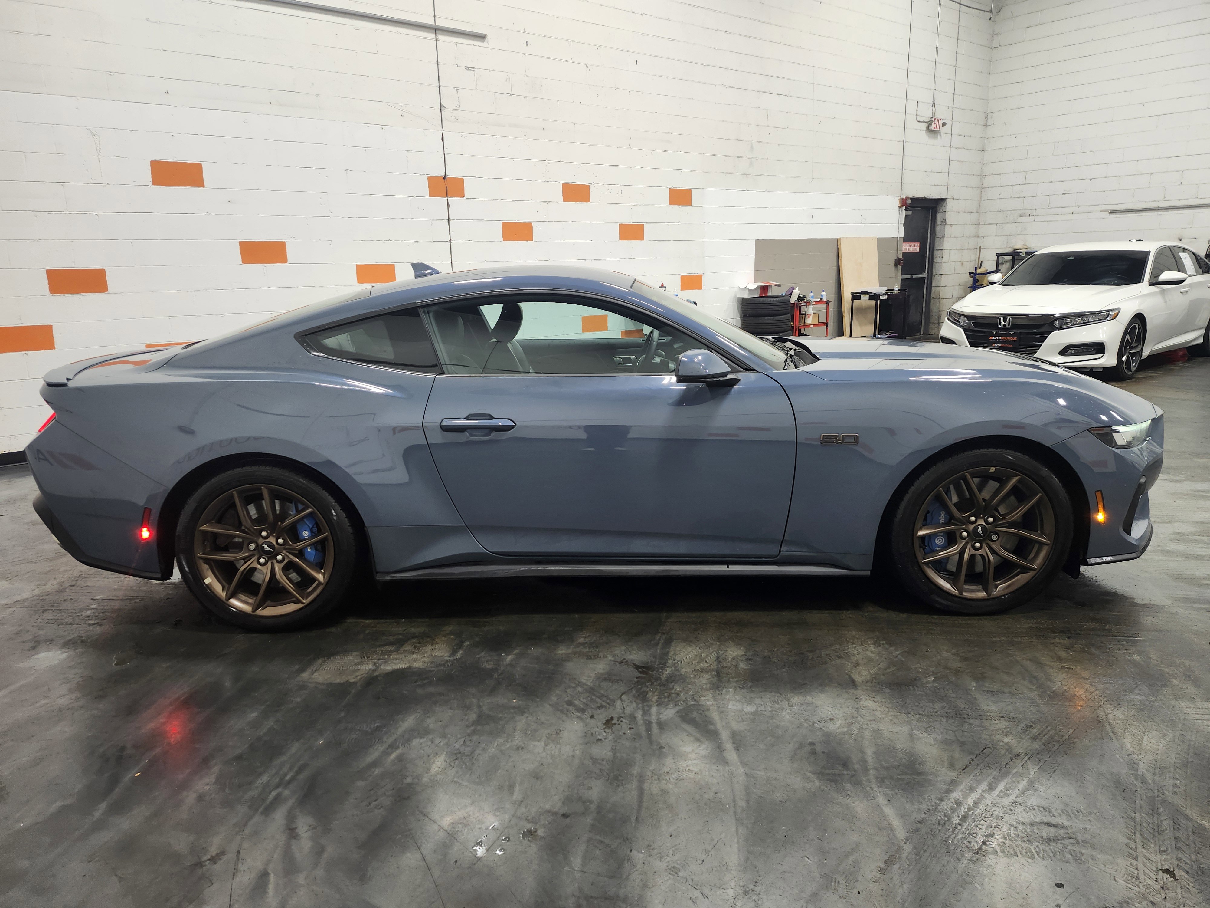 Used 2024 Ford Mustang GT Premium image 11