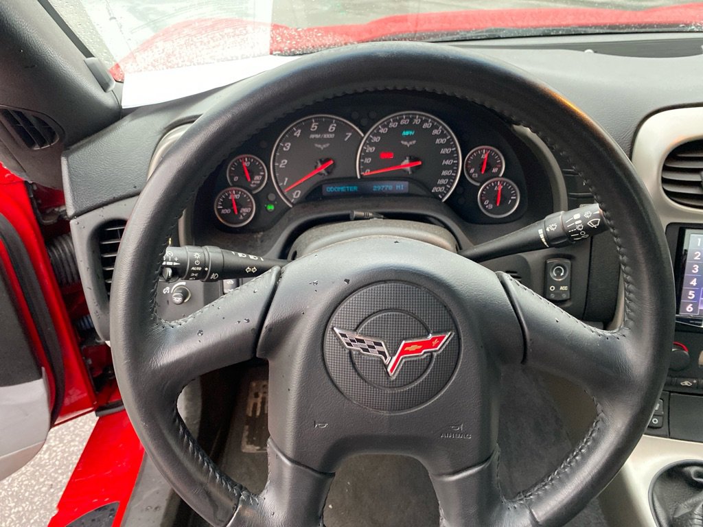 Used 2005 Chevrolet Corvette Convertible w/ Preferred Equipment Group image 11