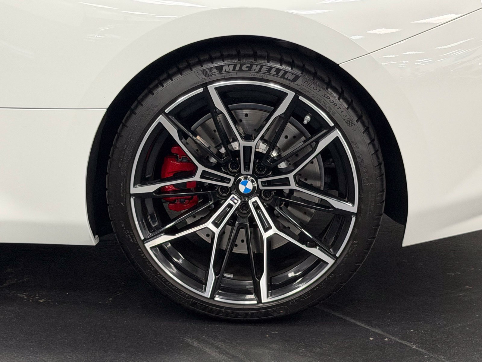 Used 2024 BMW M2 w/ Lighting Package RWD image 17