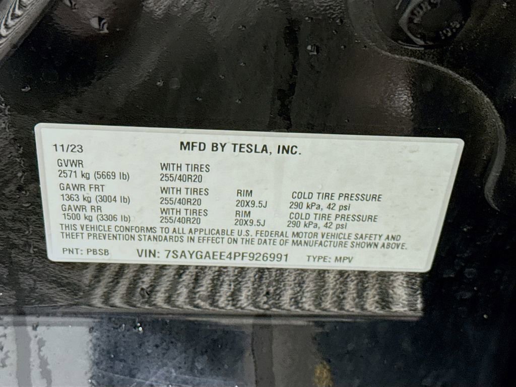 Used 2023 Tesla Model Y Long Range image 36