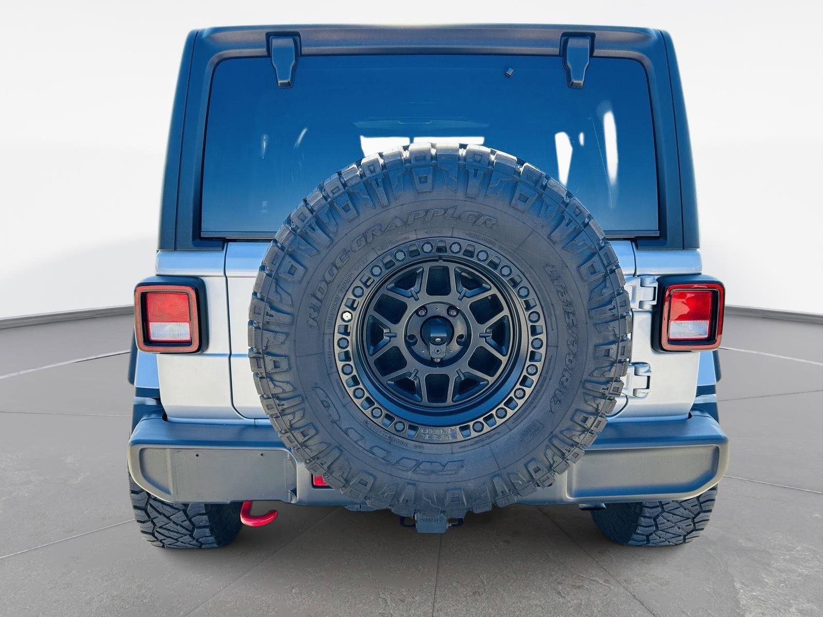 Used 2023 Jeep Wrangler Unlimited Rubicon w/ Cold Weather Group image 33