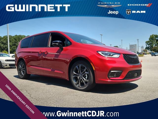 New 2026 Chrysler Pacifica Select image 1