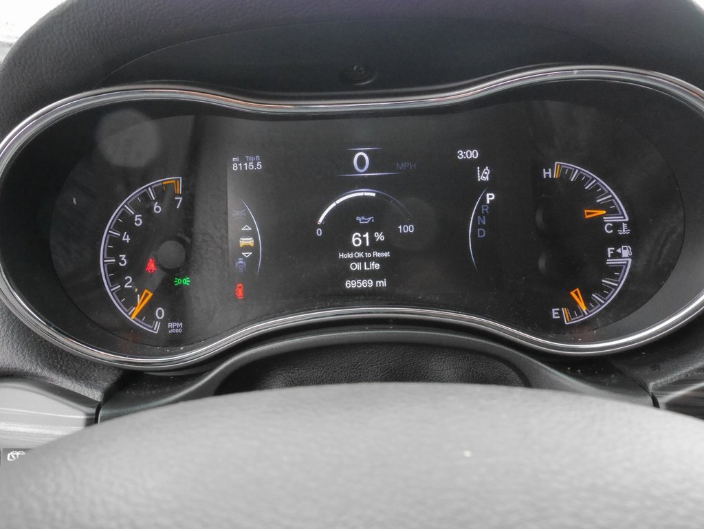 Used 2021 Jeep Grand Cherokee Freedom Edition image 25