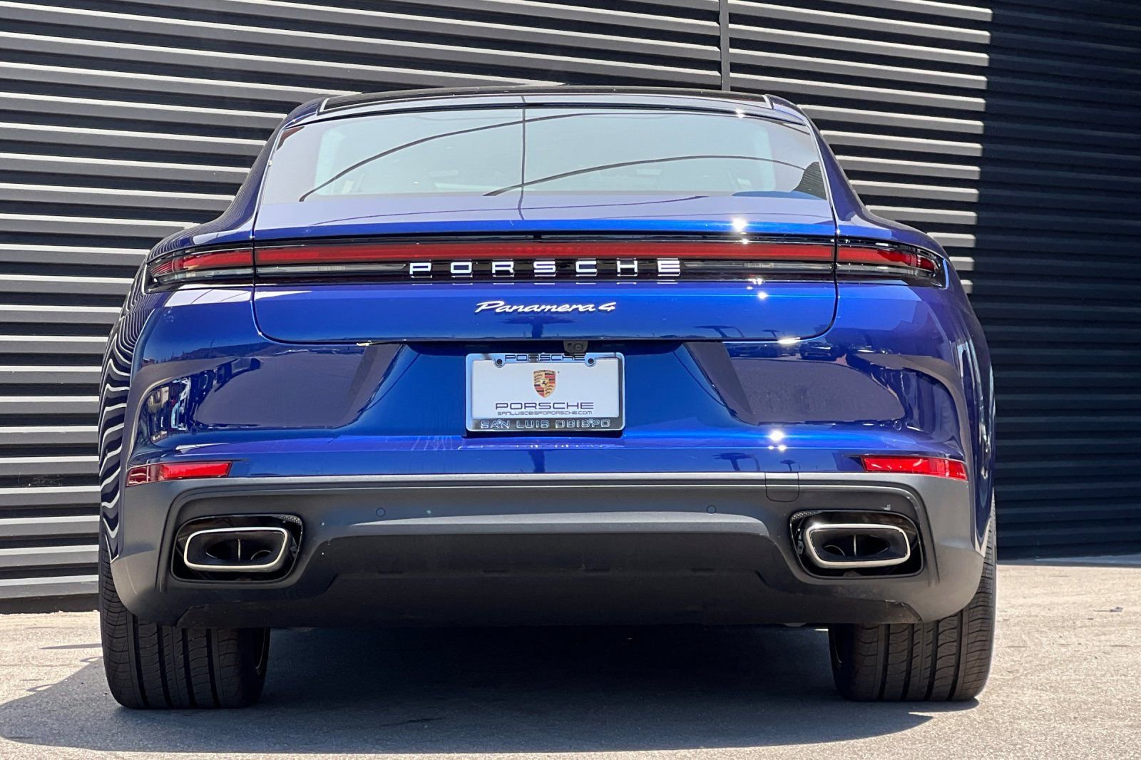 Used 2024 Porsche Panamera 4 image 7