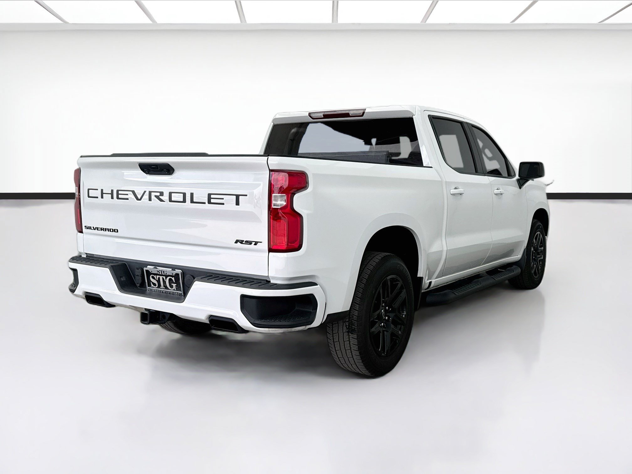 Used 2024 Chevrolet Silverado 1500 RST w/ Rally Edition RWD image 4