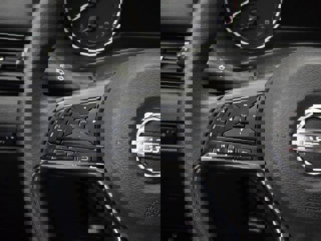 Used 2025 Nissan Sentra SV image 21