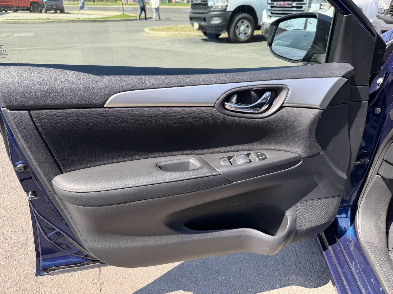 Used 2018 Nissan Sentra S FWD image 6