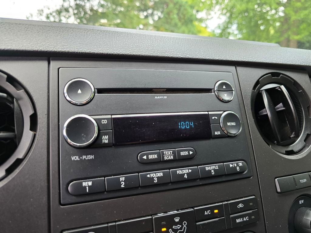 Used 2012 Ford F350 XL w/ Trailer Tow Pkg image 24