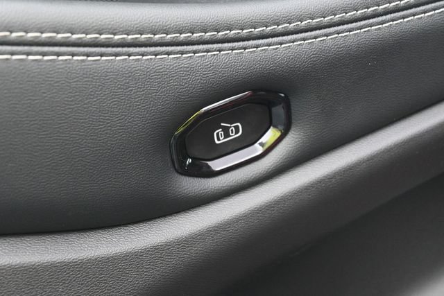 New 2026 Jeep Cherokee Laredo AWD/4WD image 13