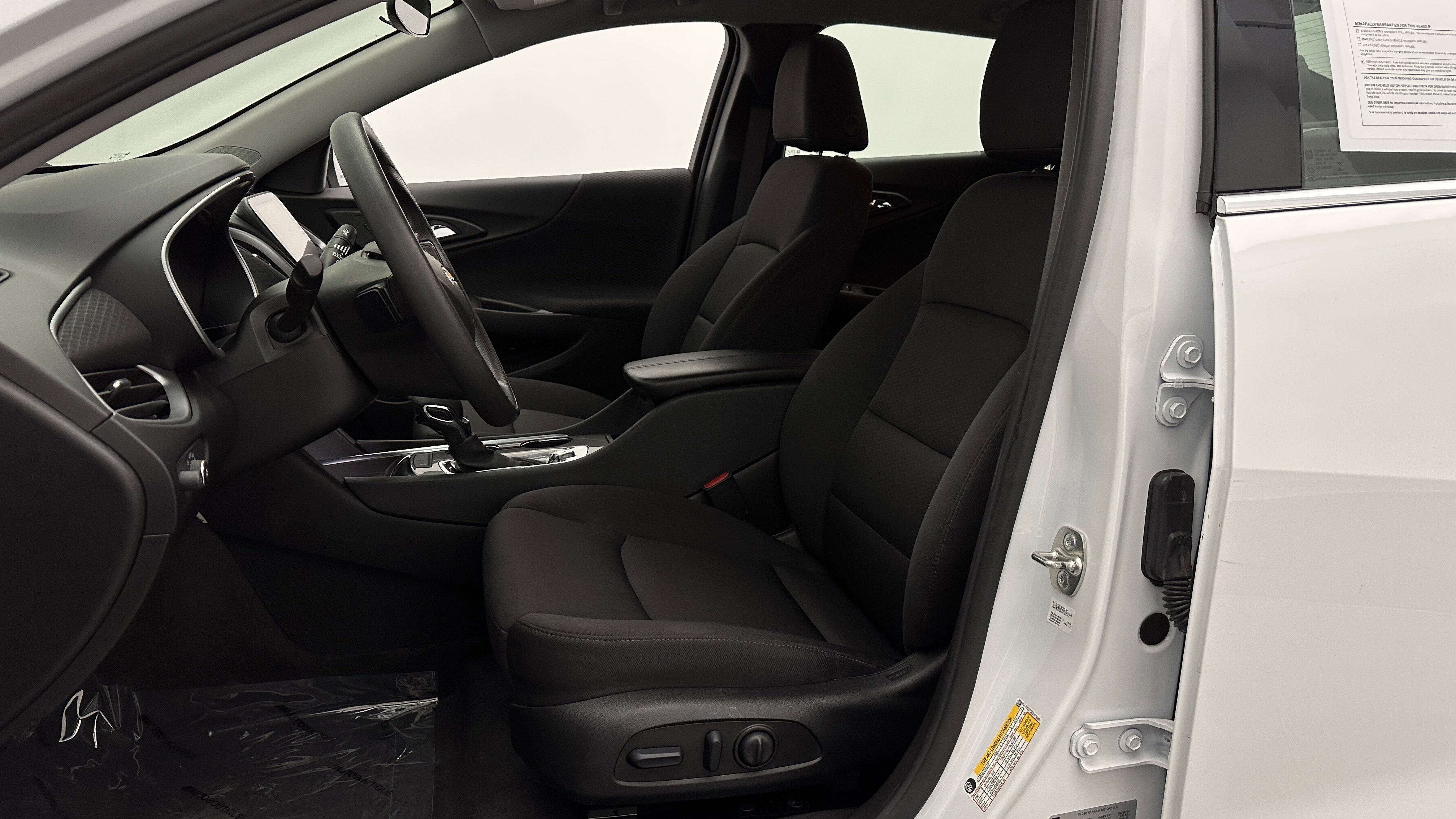 Used 2024 Chevrolet Malibu LT FWD image 13